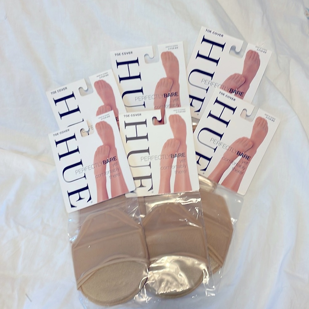 HUE 6 Pair - Perfectly Bare Toe Cover, Nude. NWT